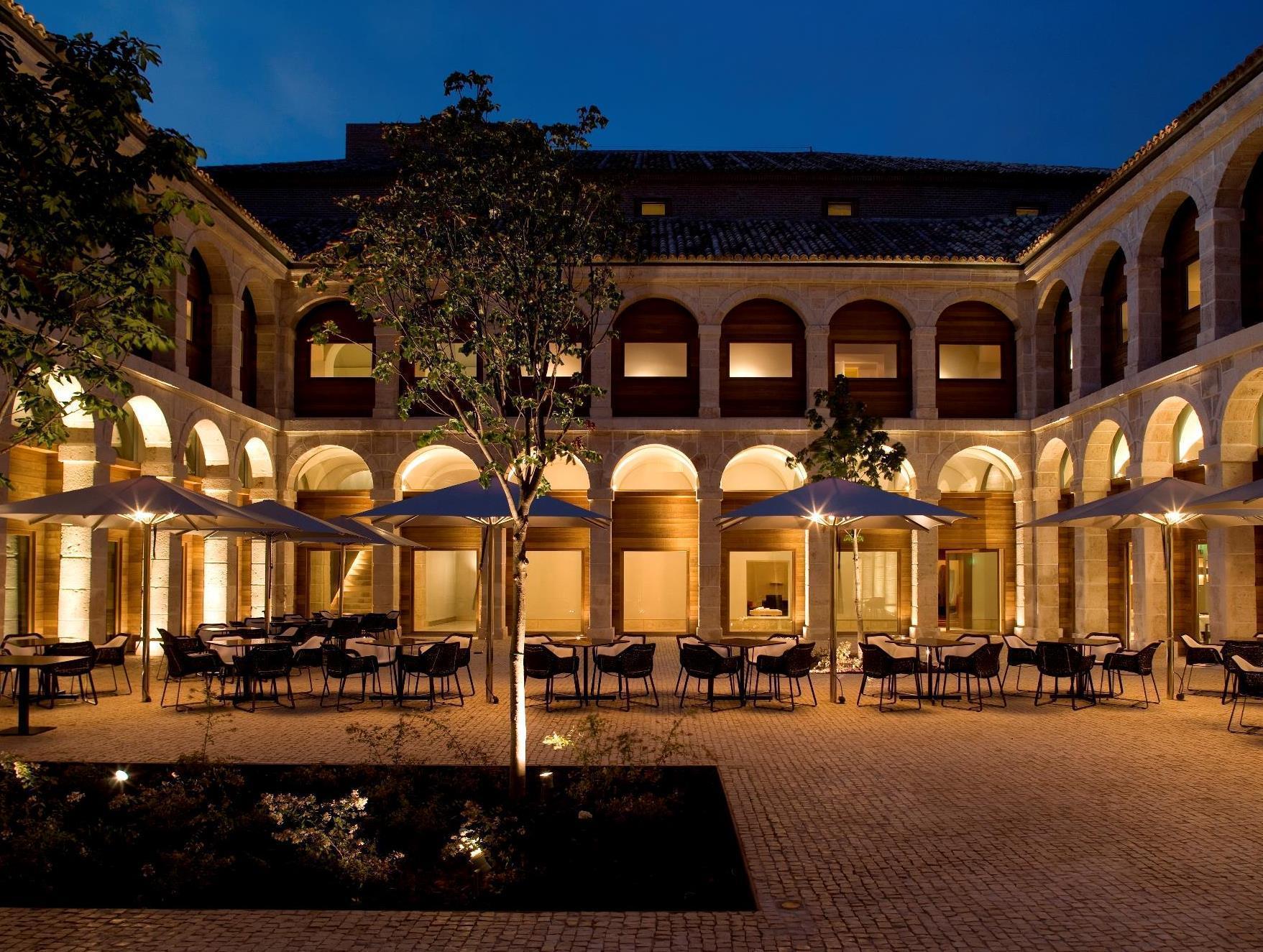 Parador De Αλκαλά ντε Ενάρες Εξωτερικό φωτογραφία