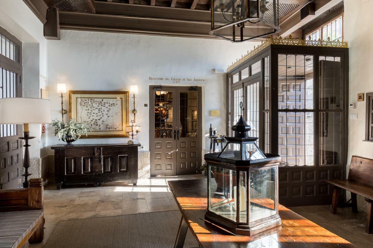 Parador De Αλκαλά ντε Ενάρες Εξωτερικό φωτογραφία