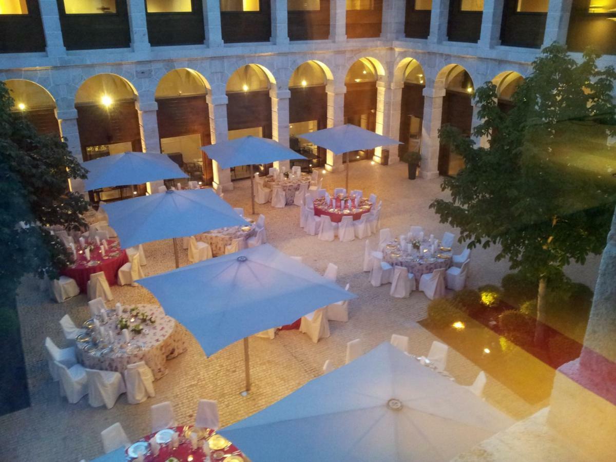 Parador De Αλκαλά ντε Ενάρες Εξωτερικό φωτογραφία